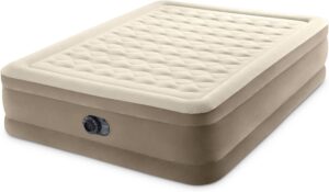 Intex Dura-Beam Deluxe Ultra Plush Air Mattress – Fiber-Tech – Built-in Electric Pump – 18in Bed Height – 600lb Weight Capacity – Queen Size